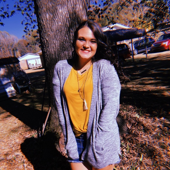 Meet your Posher, Brittany - Picture 1 of 1